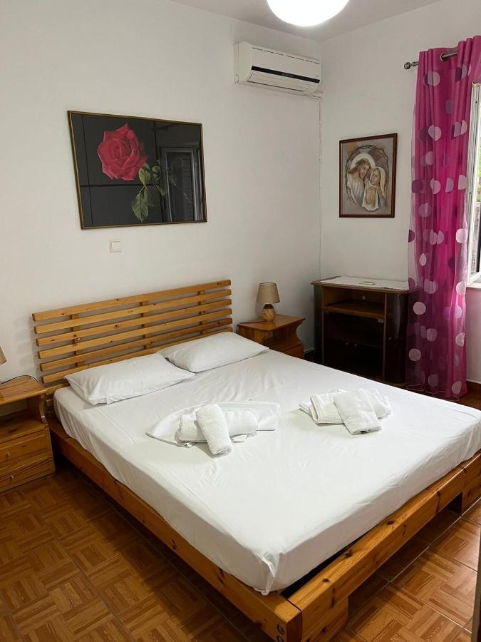 Goni Guest House Σαράντα Εξωτερικό φωτογραφία