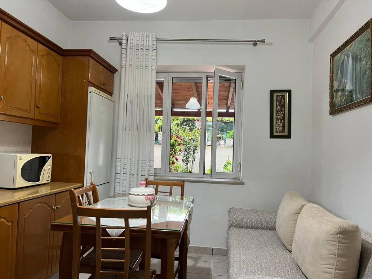 Goni Guest House Σαράντα Εξωτερικό φωτογραφία