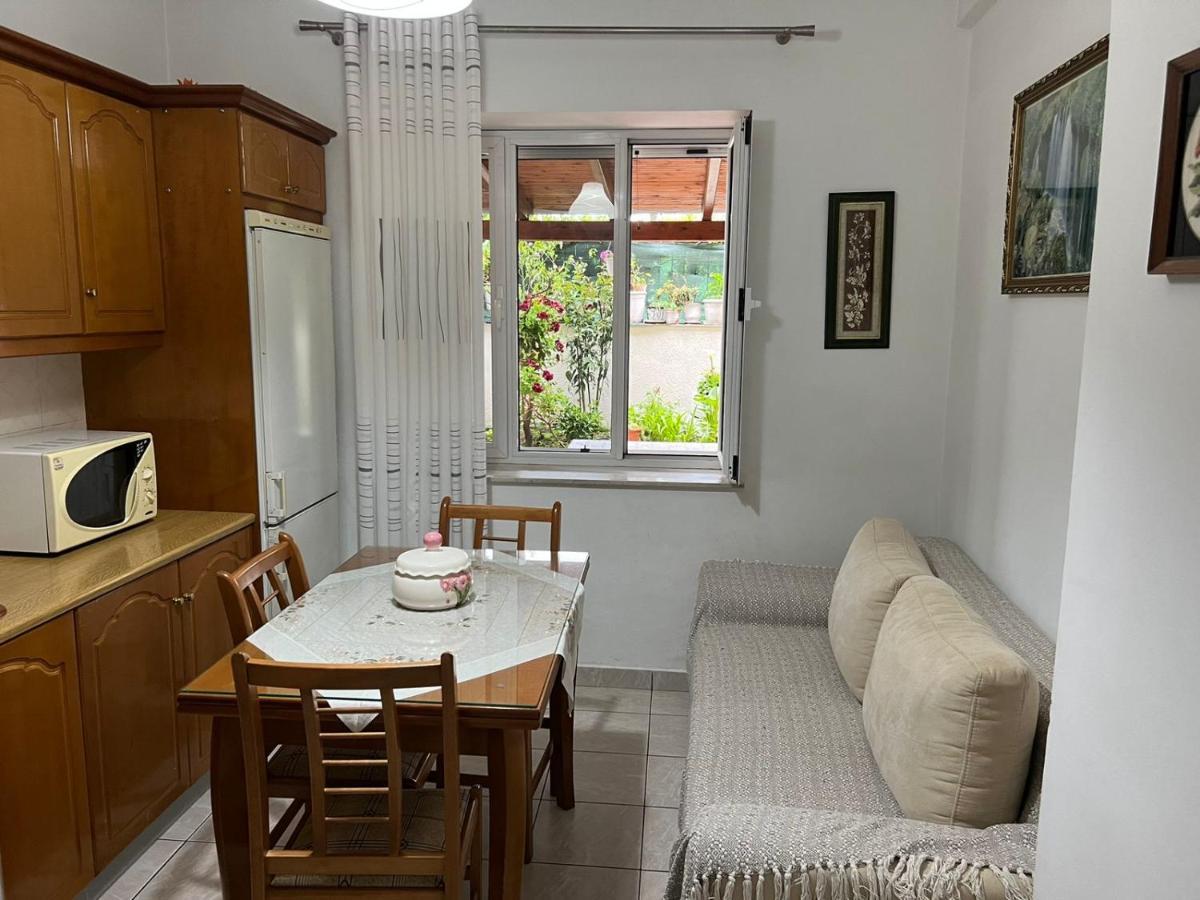 Goni Guest House Σαράντα Εξωτερικό φωτογραφία